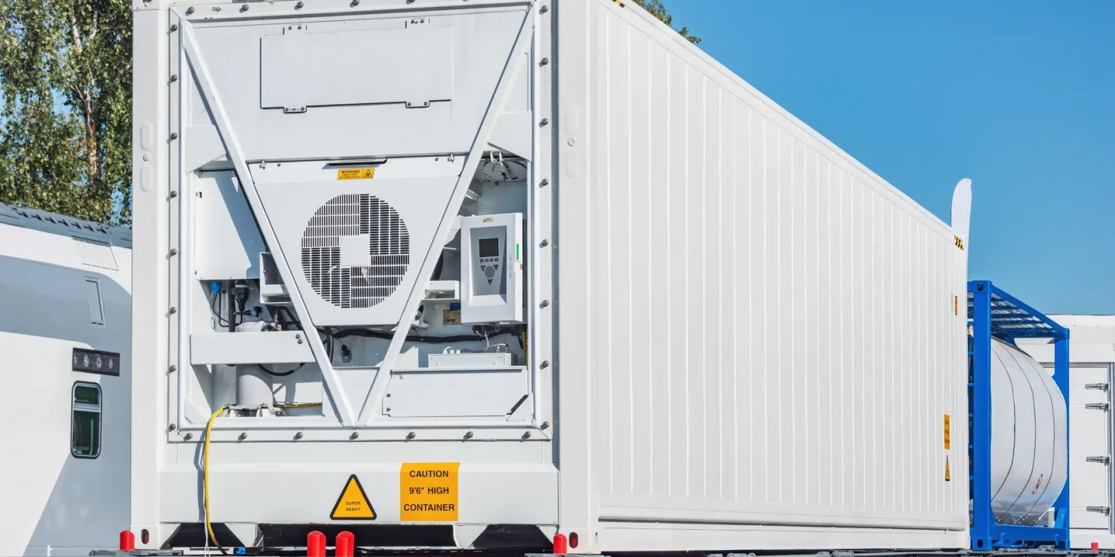 refrigerated-intermodal-transportation-container A temperature-controlled intermodal transportation container.